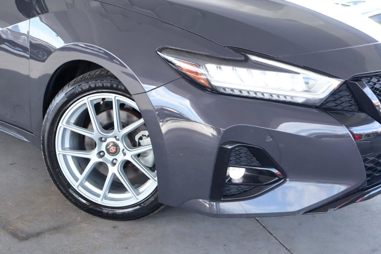 Used 2021 Nissan Maxima Platinum w/ 40th Anniversary Package FWD image 4
