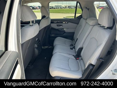 Used 2023 Honda Pilot LX image 27