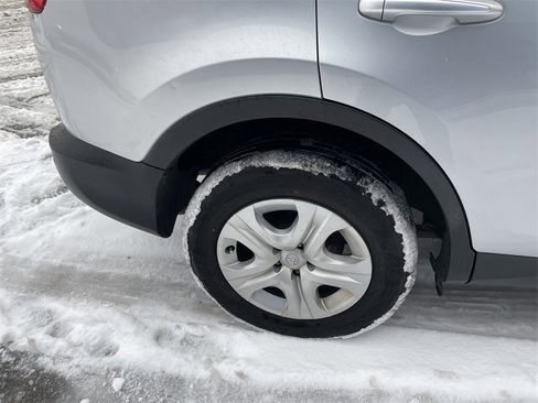 Used 2015 Toyota RAV4 LE image 12