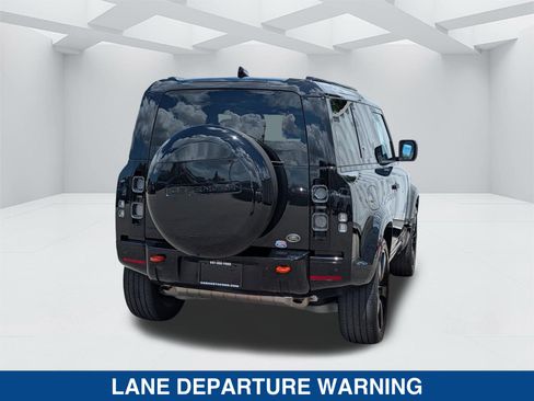 Used 2023 Land Rover Defender 90 X AWD/4WD image 5