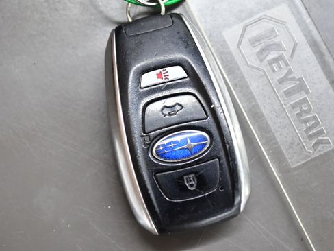 Used 2022 Subaru Forester Limited image 59