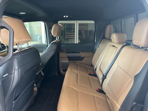 Used 2023 Ford F250 Lariat w/ Lariat Ultimate Package AWD/4WD image 28