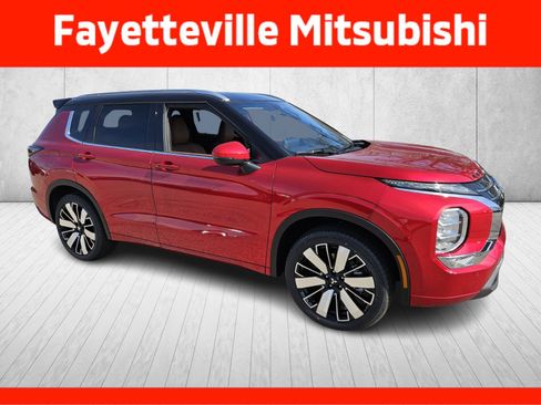 New 2026 Mitsubishi Outlander SEL image 1