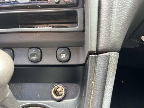 Used 2004 Ford Mustang GT RWD image 26