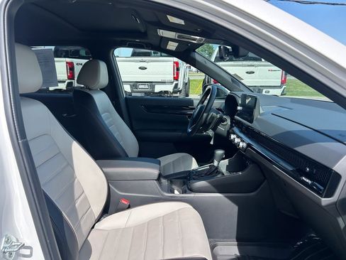 Used 2025 Honda CR-V Sport Touring image 20