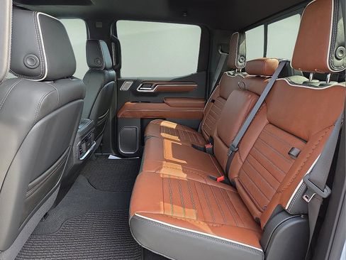 New 2026 GMC Sierra 1500 Denali Ultimate AWD/4WD image 10