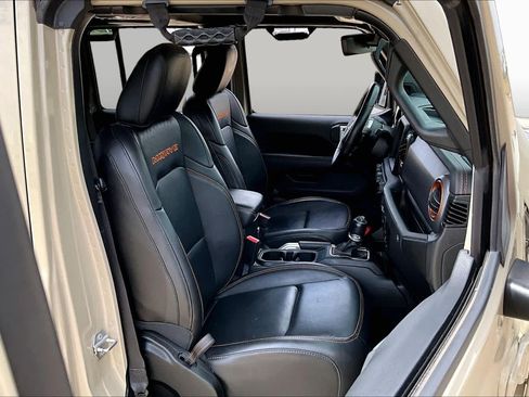 Used 2020 Jeep Gladiator Mojave AWD/4WD image 9