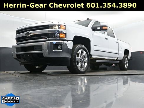 Used 2019 Chevrolet Silverado 2500 LTZ w/ Duramax Plus Package image 38