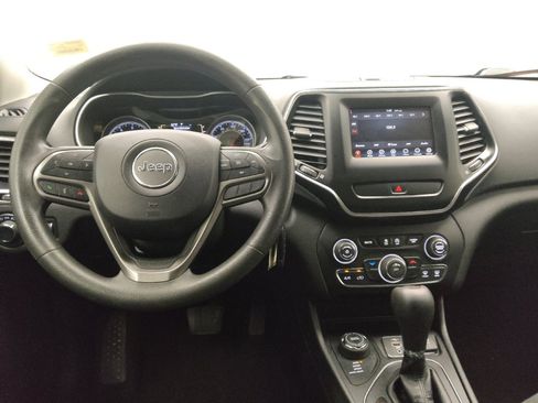 Used 2020 Jeep Cherokee Latitude AWD/4WD image 22