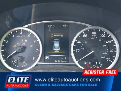 Used 2018 Nissan Sentra S image 14