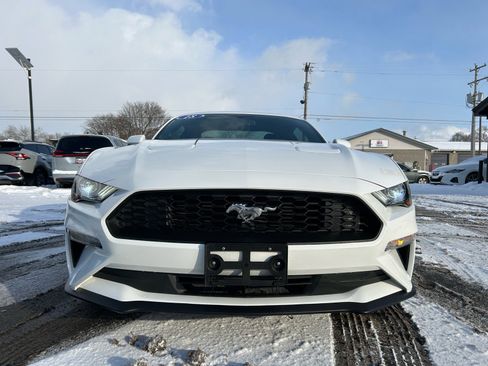 Used 2018 Ford Mustang EcoBoost image 4