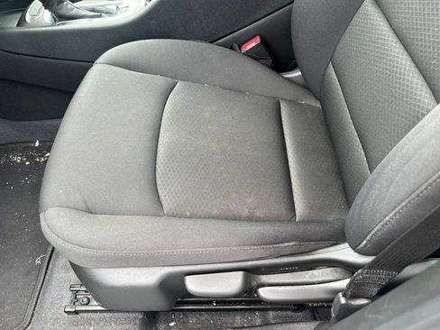 Used 2023 Chevrolet Malibu LS FWD image 15