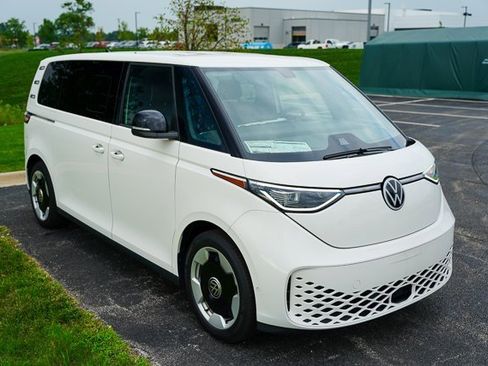 New 2025 Volkswagen ID. Buzz Pro S image 46