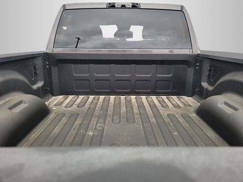 New 2026 RAM 2500 Big Horn AWD/4WD image 7