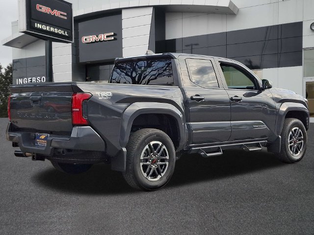 Used 2025 Toyota Tacoma TRD Sport AWD/4WD image 26