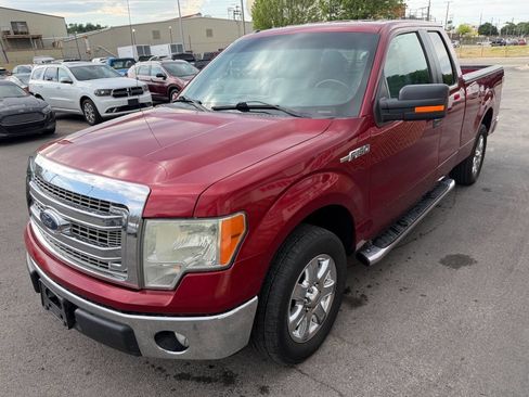 Used 2014 Ford F150 XLT w/ XLT Chrome Package RWD image 4