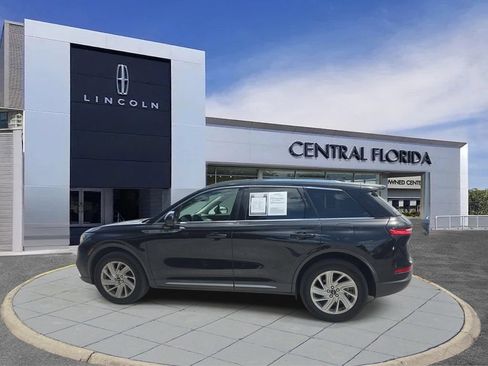 Certified 2022 Lincoln Corsair FWD image 4