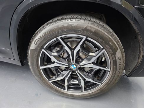 Used 2024 BMW X3 sDrive30i w/ M Sport Package RWD image 17