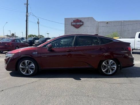 Used 2018 Honda Clarity Plug-In Hybrid image 6