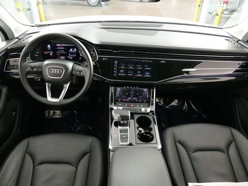 Used 2023 Audi Q7 3.0T Premium Plus w/ Premium Plus Package image 9
