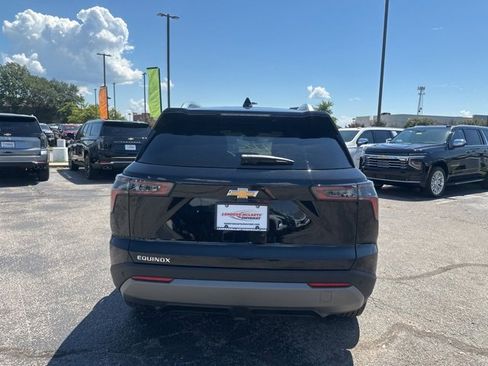 New 2026 Chevrolet Equinox LT image 4