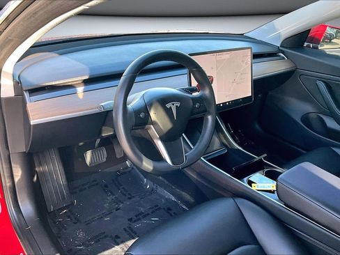 Used 2018 Tesla Model 3 Long Range image 14