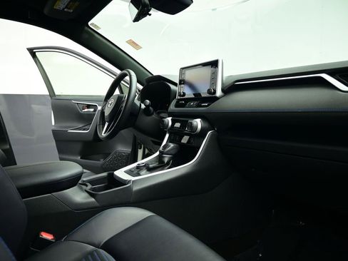 Used 2019 Toyota RAV4 XSE image 27