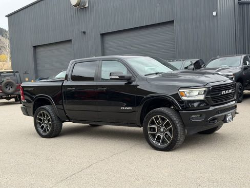 Used 2022 RAM 1500 Laramie AWD/4WD image 7