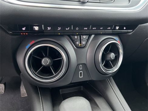 Used 2024 Chevrolet Blazer LT w/ Convenience Package image 16