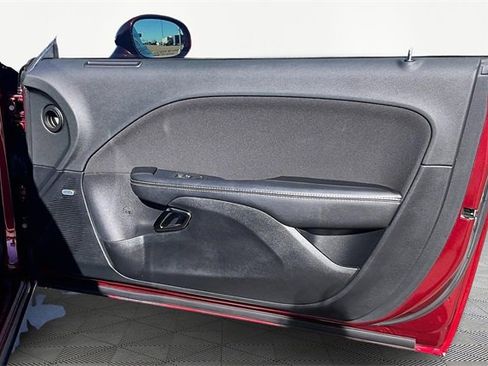 Used 2020 Dodge Challenger SRT Hellcat image 19