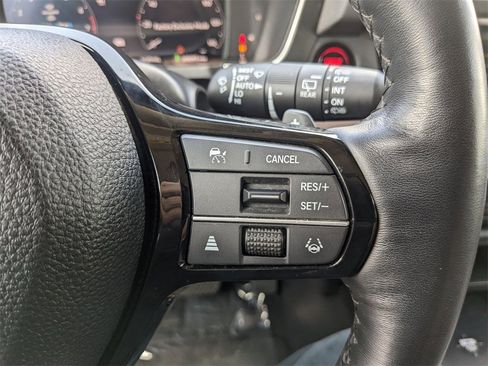 Used 2024 Honda Pilot Elite image 14