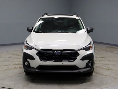 Used 2024 Subaru Crosstrek 2.0i Premium image 7