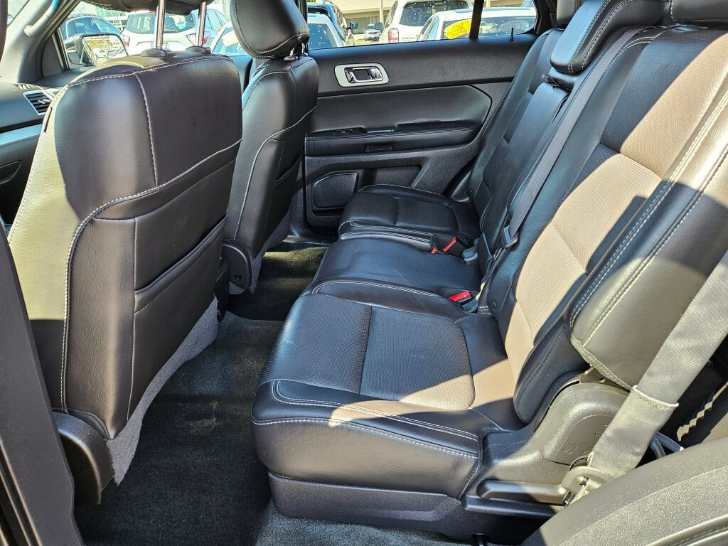 Used 2015 Ford Explorer Sport w/ Equipment Group 401A AWD/4WD image 14