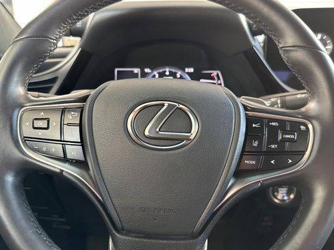 Certified 2025 Lexus ES 350 w/ Accessory Package (Z2) FWD image 28