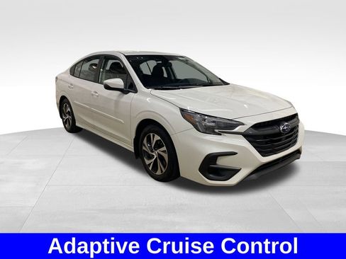 Used 2025 Subaru Legacy Premium AWD/4WD image 5