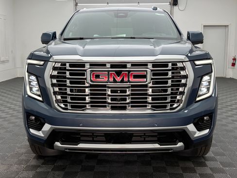 New 2026 GMC Yukon Denali w/ Sun & Power Step Package AWD/4WD image 16