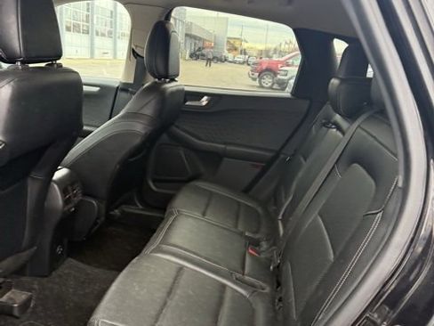 Used 2020 Ford Escape SEL image 14