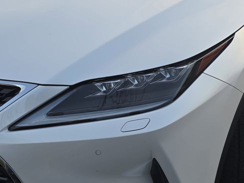 Used 2022 Lexus RX 350L Luxury image 35