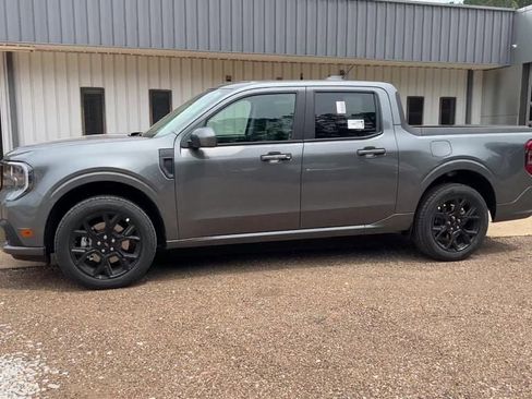 New 2025 Ford Maverick Lobo image 3