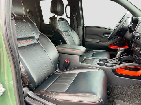 Used 2023 Nissan Frontier PRO-4X w/ Pro-4X Premium Package image 29
