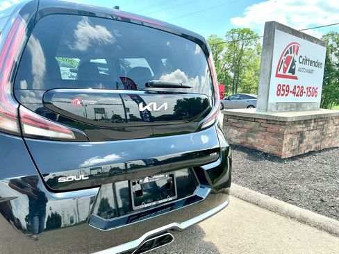 Used 2023 Kia Soul GT-Line FWD image 25