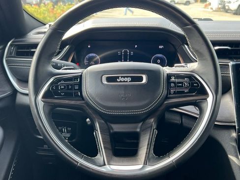 Used 2022 Jeep Grand Cherokee L Overland AWD/4WD image 22