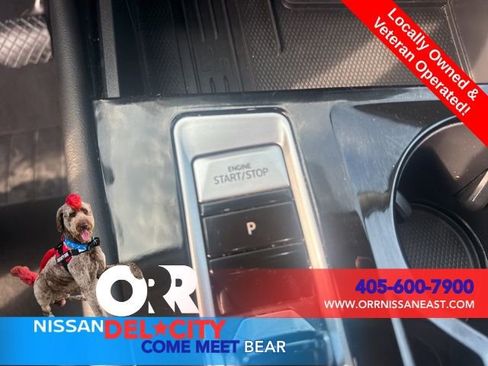 Used 2025 Volkswagen Atlas SE image 29