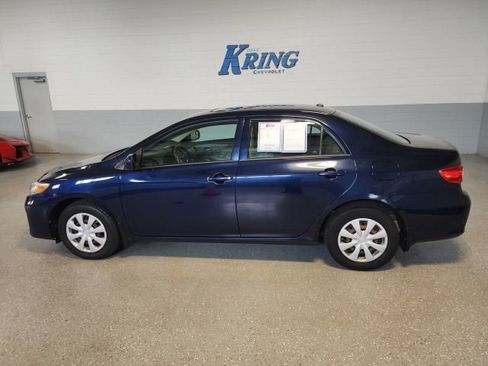 Used 2013 Toyota Corolla L FWD image 3