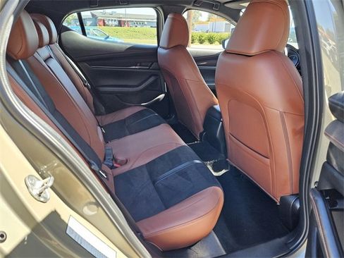 Used 2024 MAZDA MAZDA3 s image 15