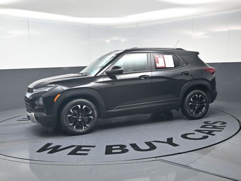 Used 2021 Chevrolet TrailBlazer LT w/ Premium Seating Package image 6