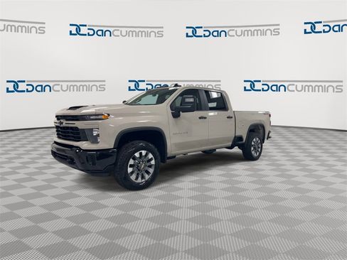 New 2026 Chevrolet Silverado 2500 Custom w/ Custom Value Package image 4