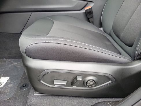 New 2025 Jeep Grand Cherokee Laredo X image 13