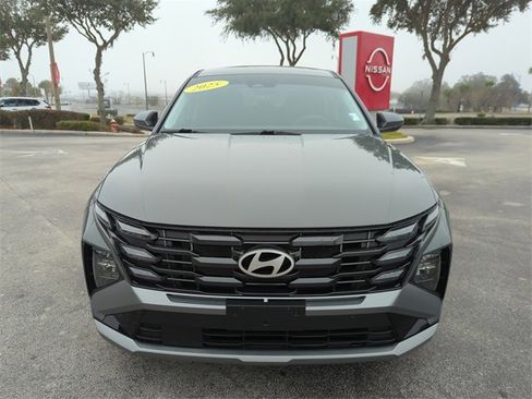 Used 2025 Hyundai Tucson SE image 10
