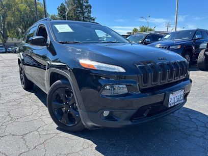 Used 2018 Jeep Cherokee Latitude w/ Altitude Package